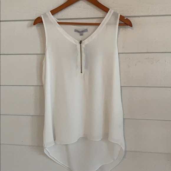 Off White Blouse - Picture 2 of 4